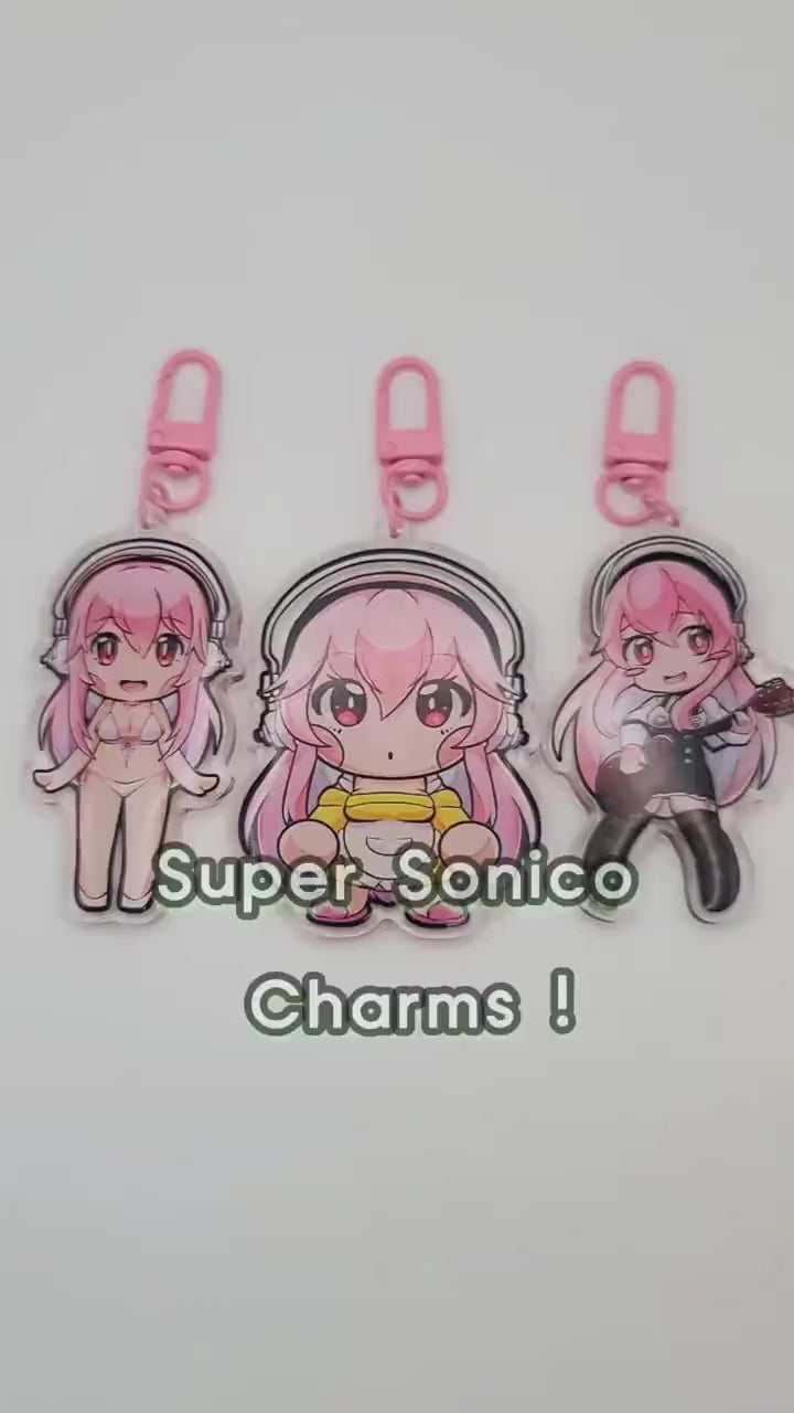 Super Sonico Charms